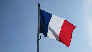 Fransa êrîşa Îsraîlê ya ser Refahê şermezar kir