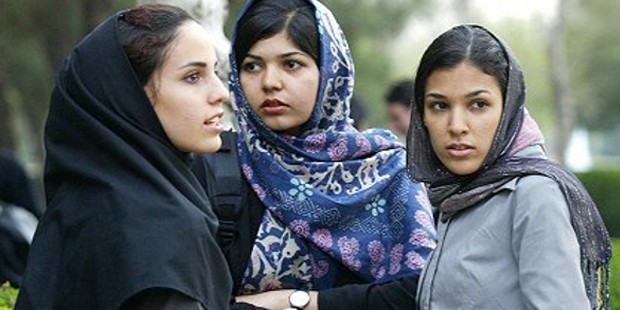 İran'da başörtüsü tutuklamaları