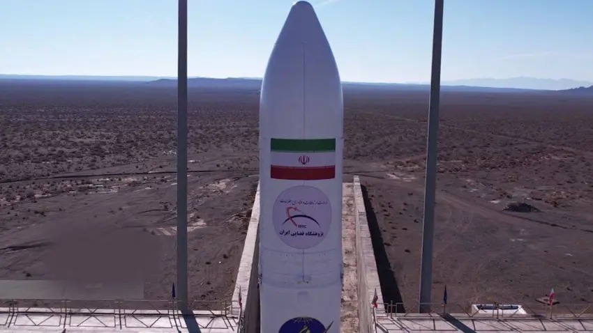 İran uzaya uydu fırlatacak